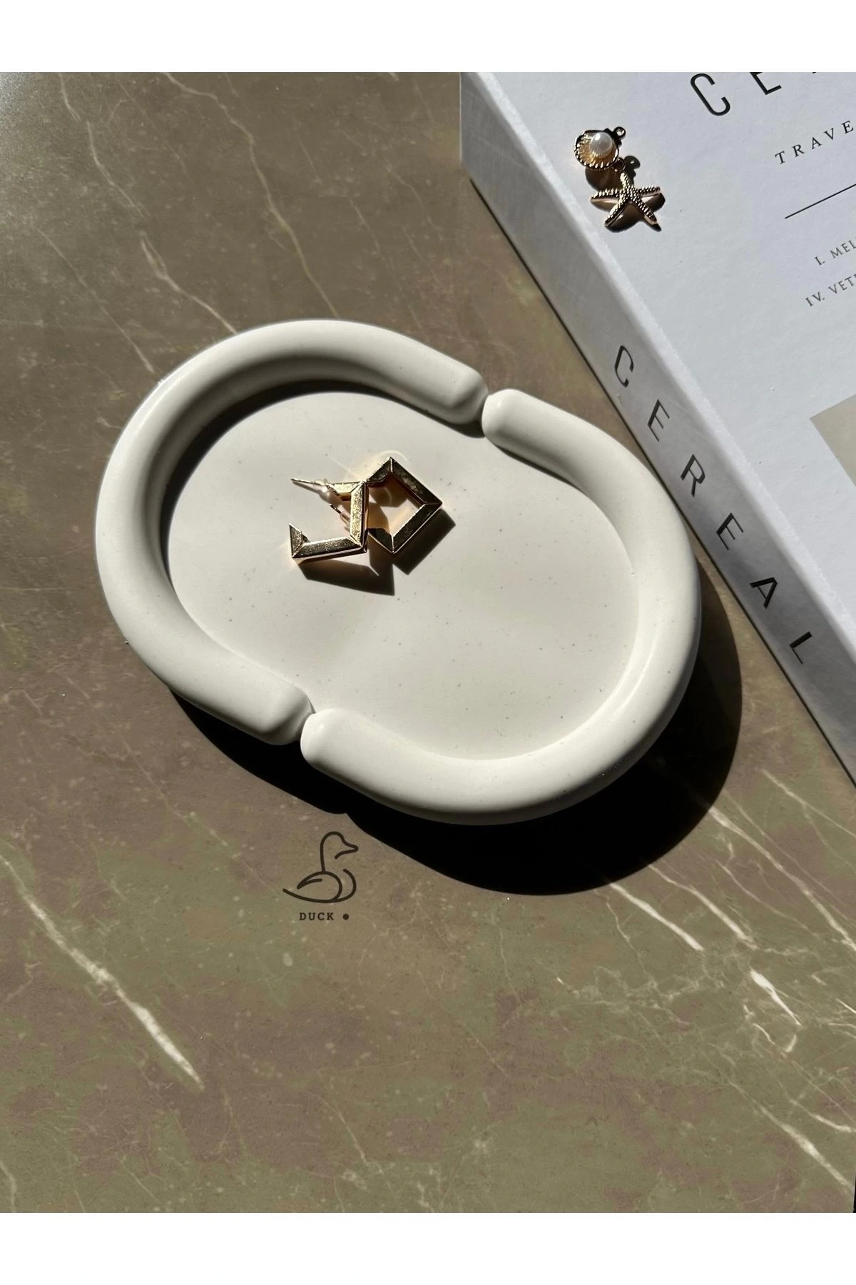 Bulut oval dekoratif tabak