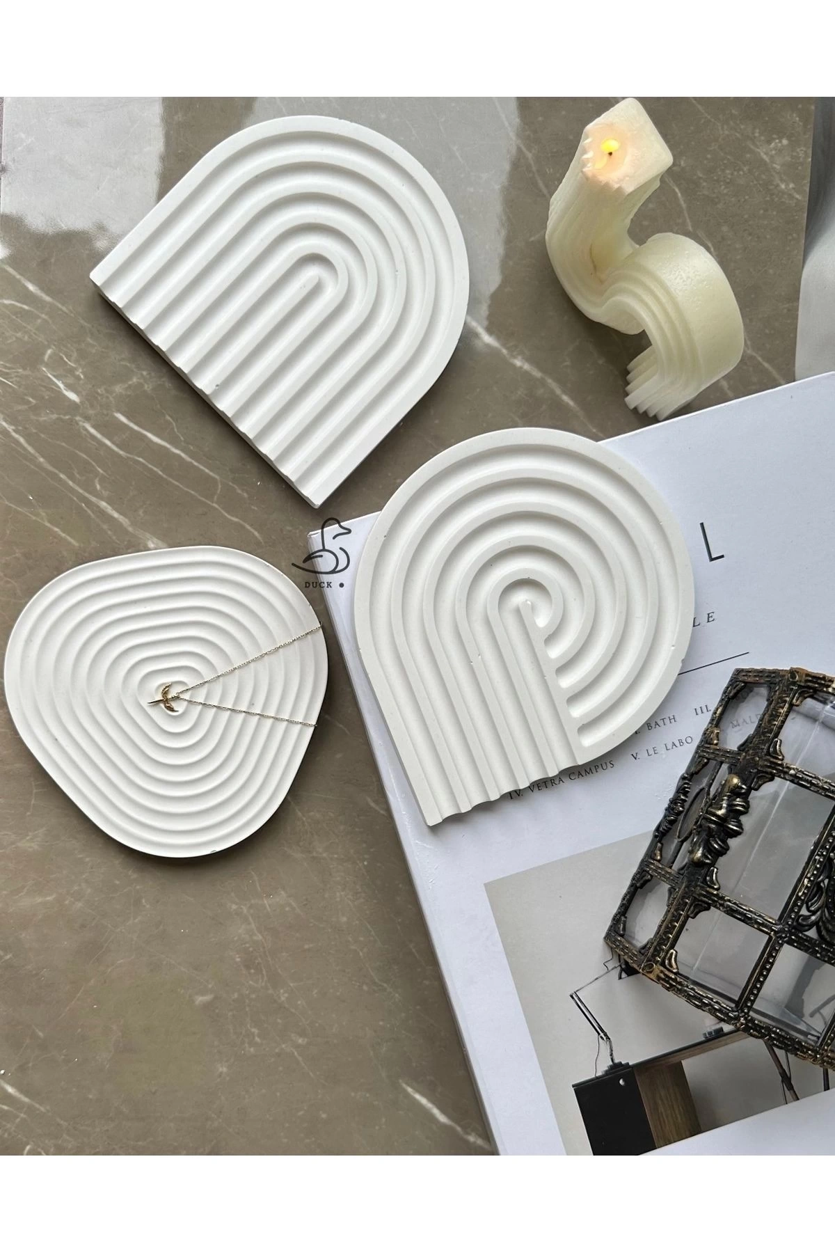 Çizgisel 3’lü bardak altlık dekoratif tabak