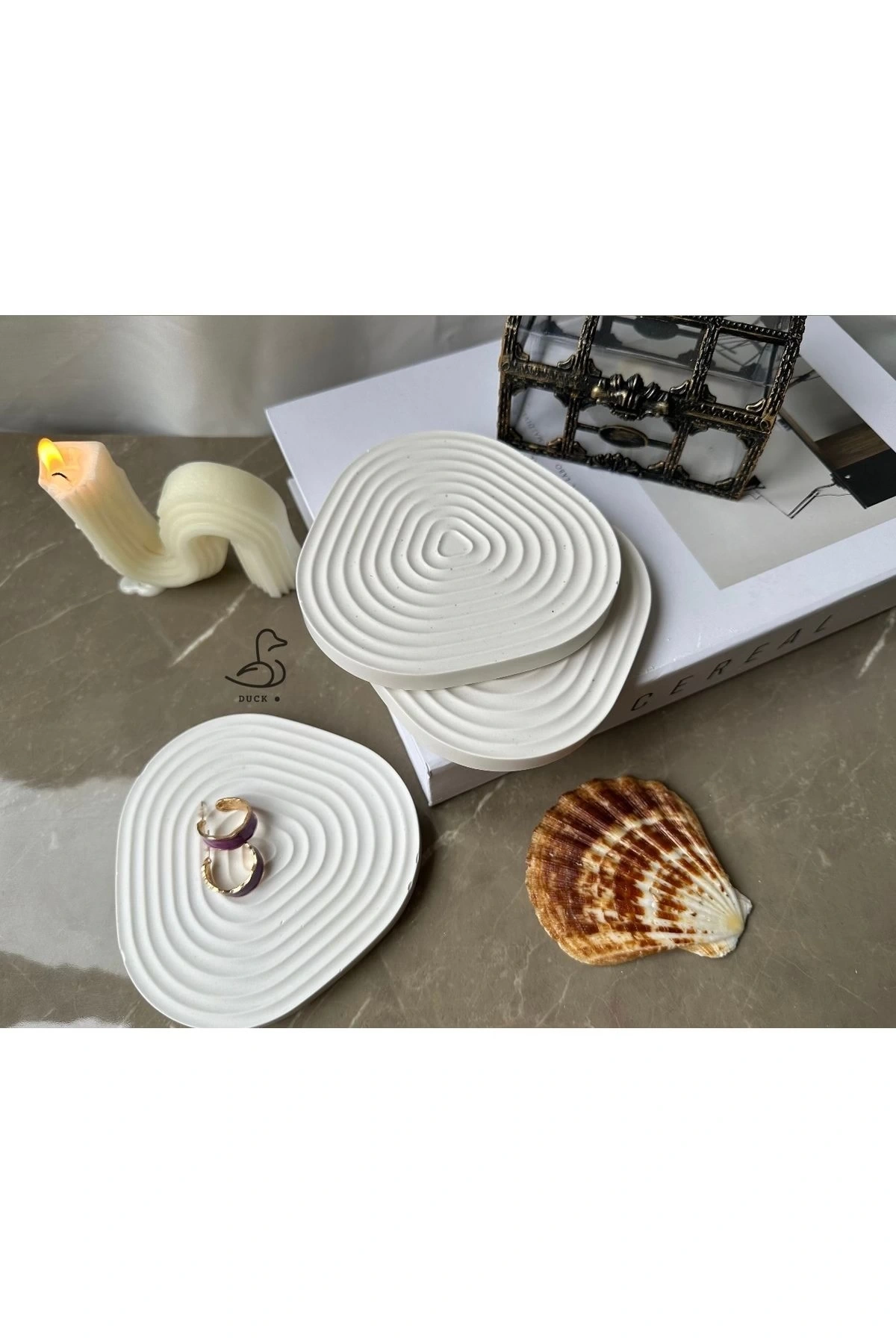 Çizgisel Dekoratif Obje