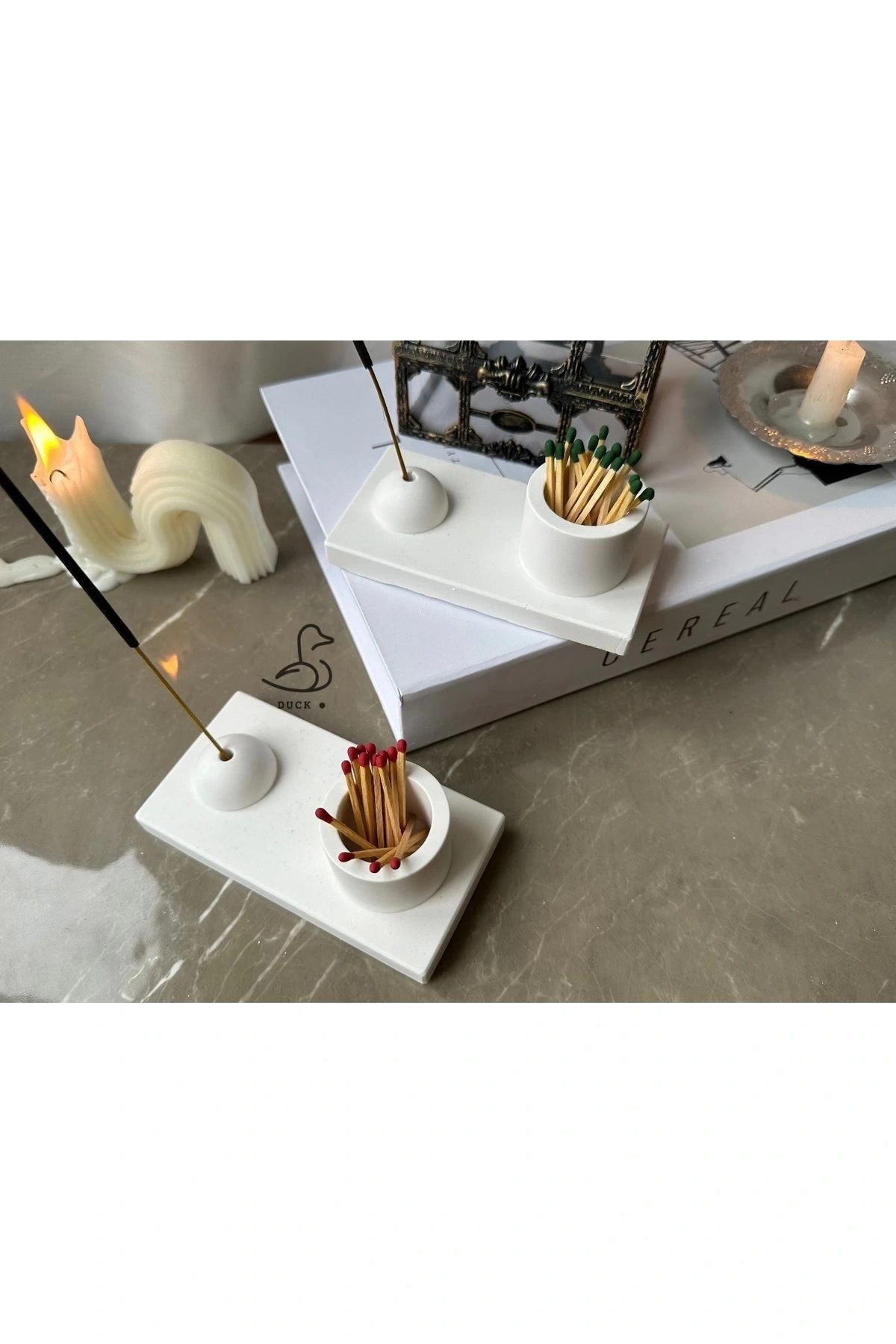 Yuvarlak mumluk/tütsü tutucu