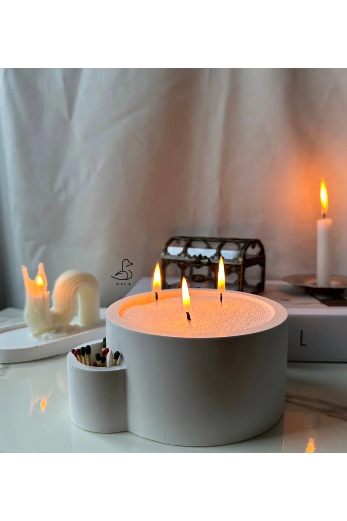 Dairesel dekoratif mumluk (inci toz mum dahil)