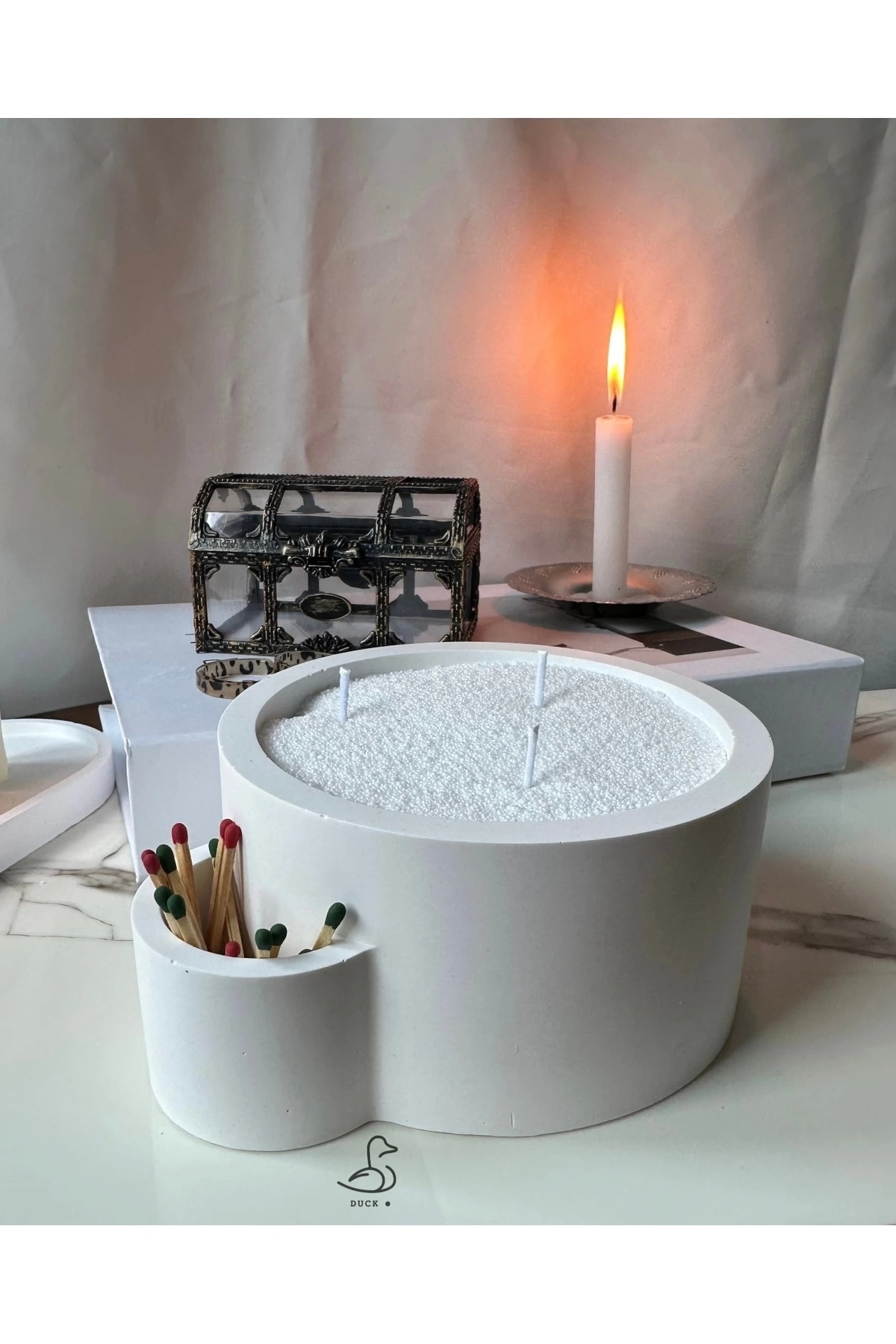 Dairesel dekoratif mumluk (inci toz mum dahil)