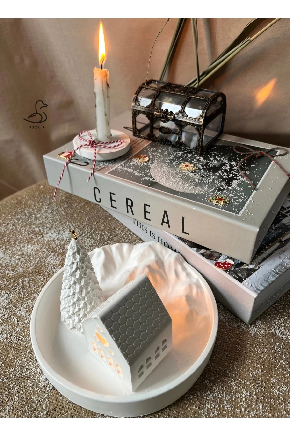 Dağ görünümlü tabak çukur kalp şeklinde mumluk çam ağacı dekor set