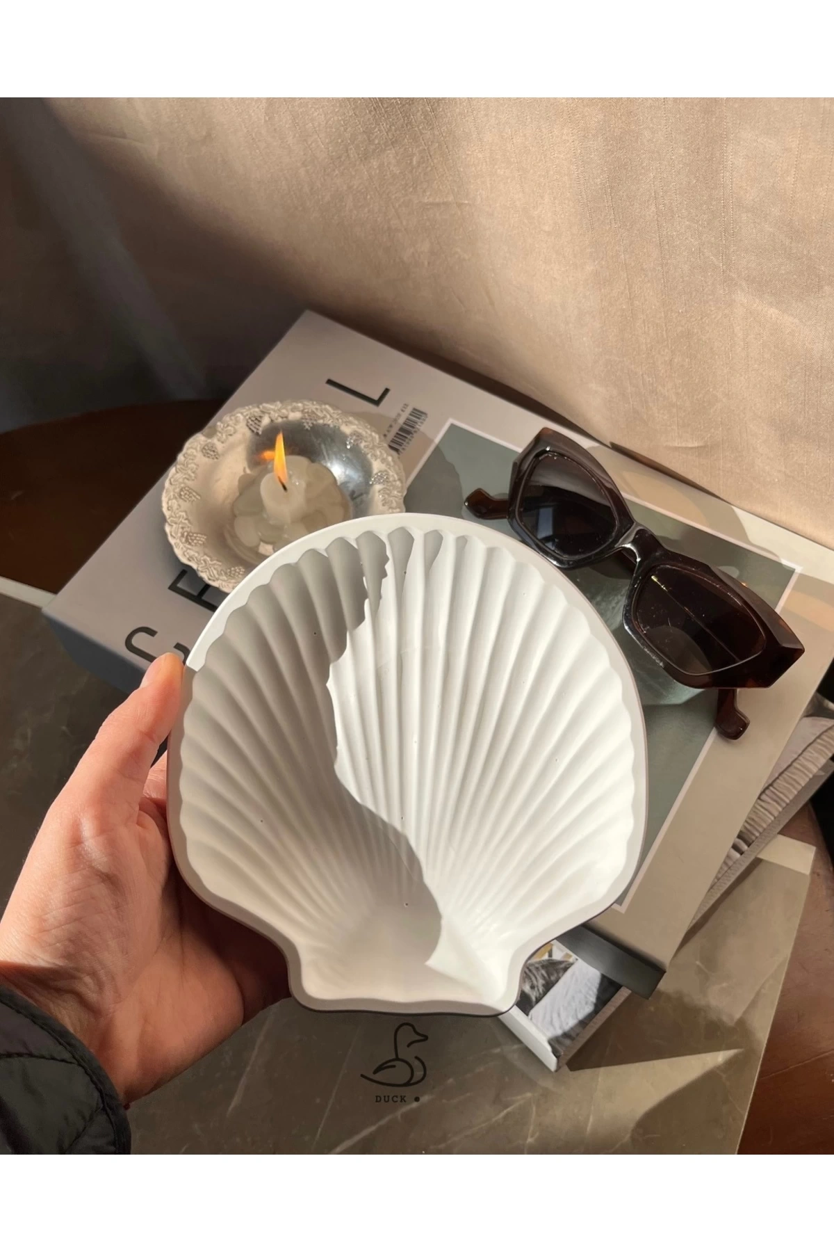 Büyük deniz kabuk şeklinde dekoratif tabak (15-15 cm)