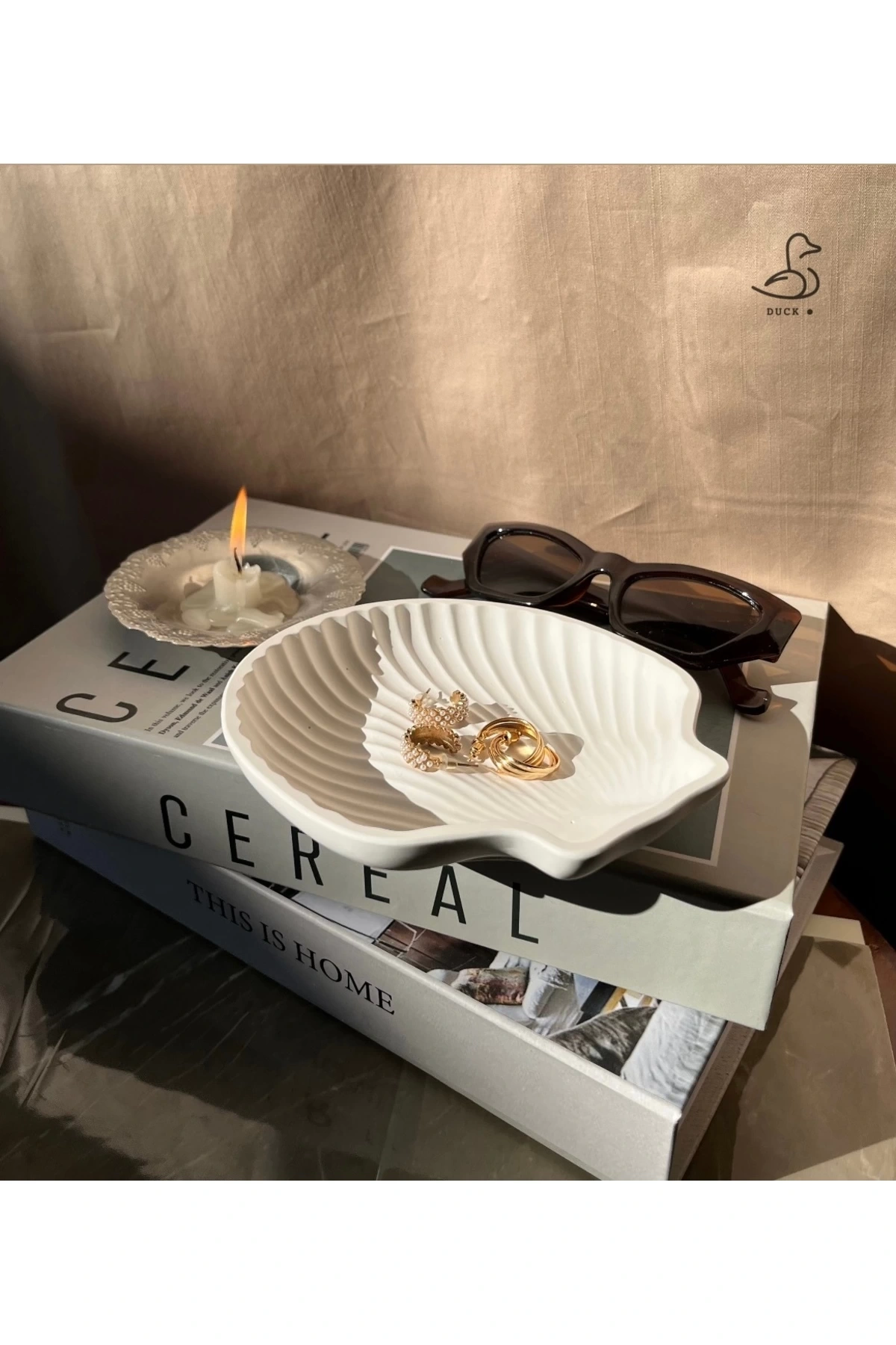 Büyük deniz kabuk şeklinde dekoratif tabak (15-15 cm)