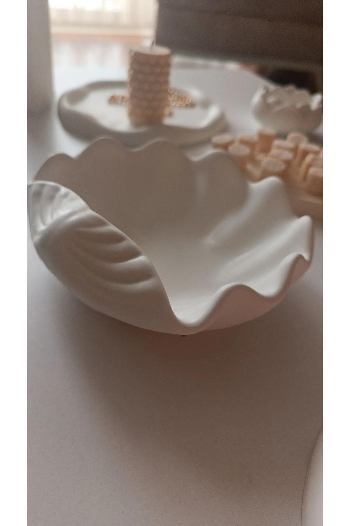 Design Studio Büyük Deniz Kabuğu Dekoratif Tabak