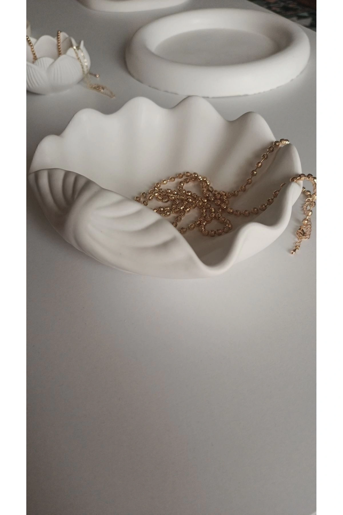 Design Studio Büyük Deniz Kabuğu Dekoratif Tabak