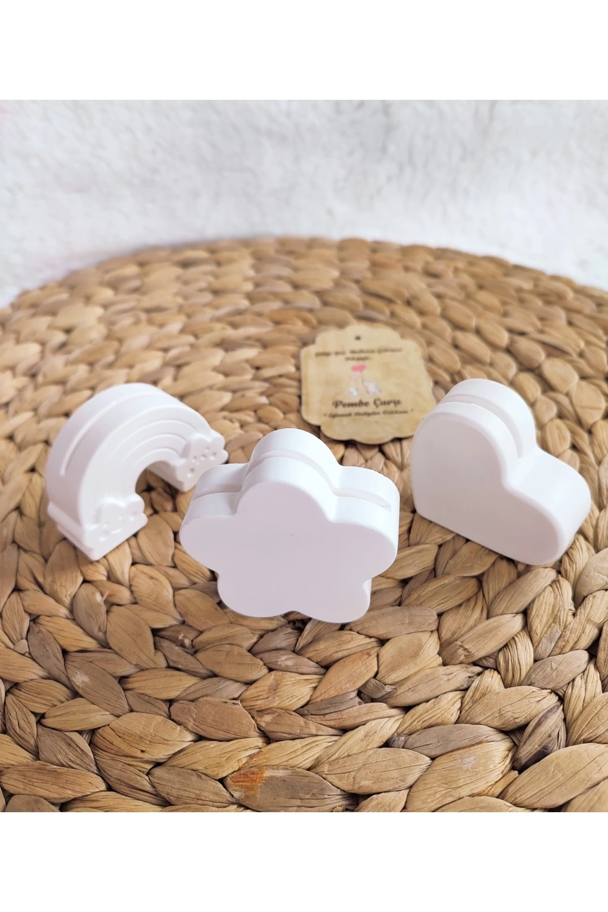 Beyaz Kalp , Çiçek ,Gökkuşağı Not , Kağıt , Fotoğraf Tutucu (Beton)