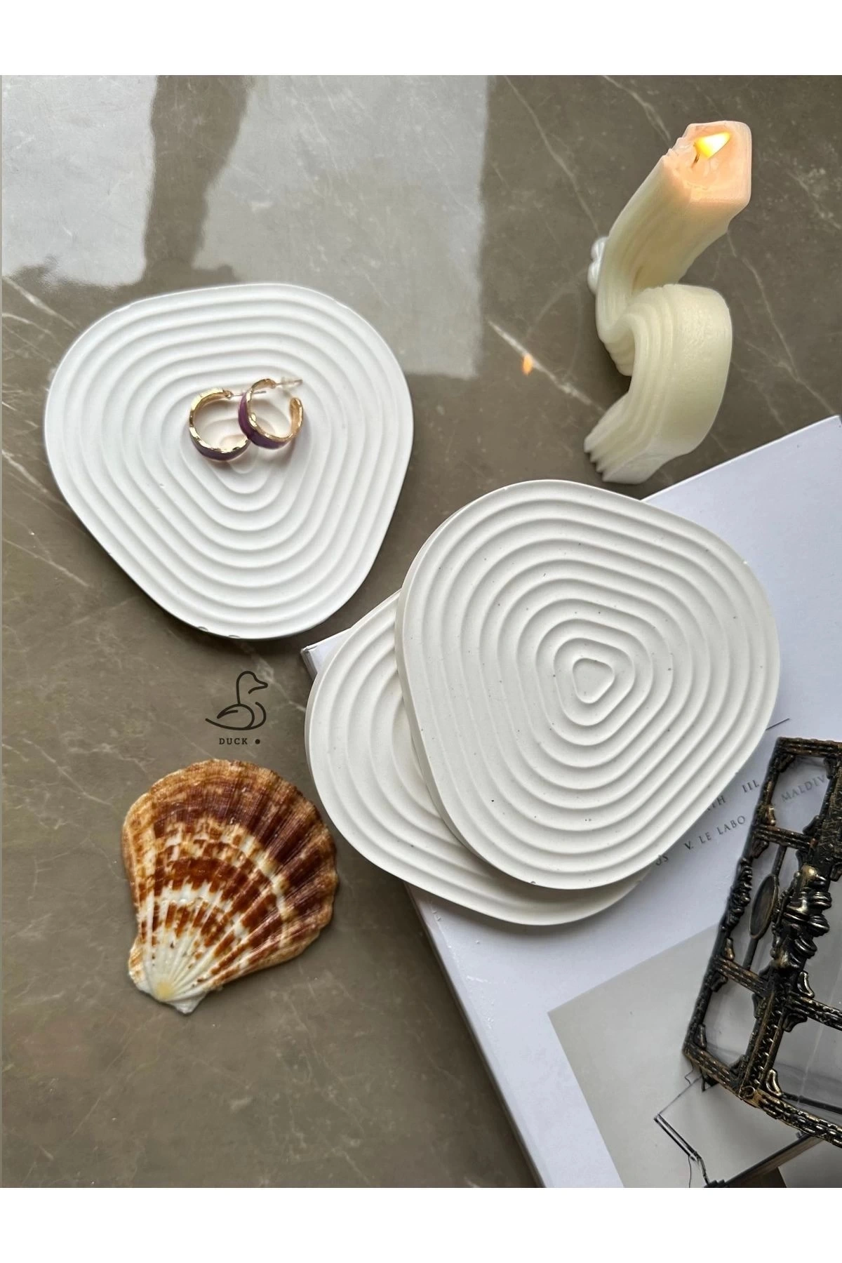 Çizgisel Dekoratif Obje