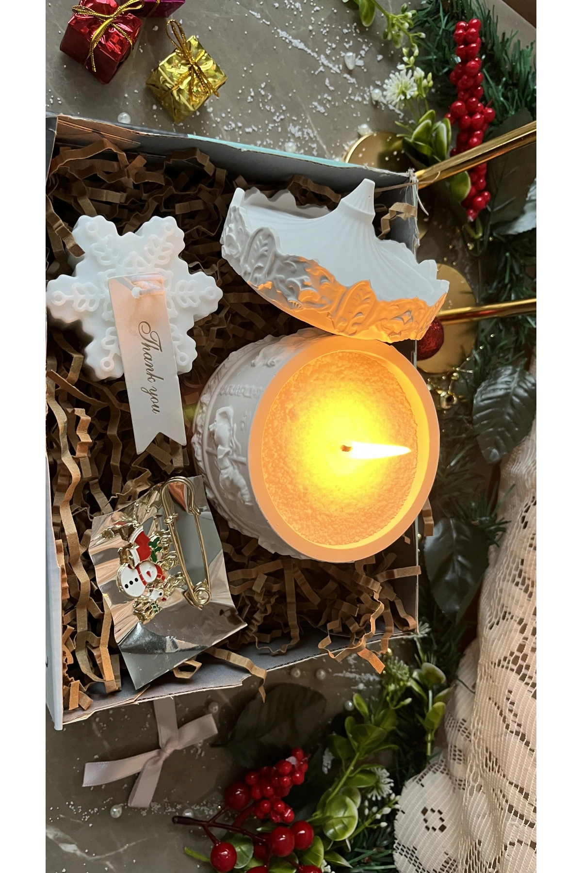 Atlıkarınca Işığı – Kar Tanesi Mum – Broş Yılbaşı Hediye Seti 3’lü | Casa di Duck