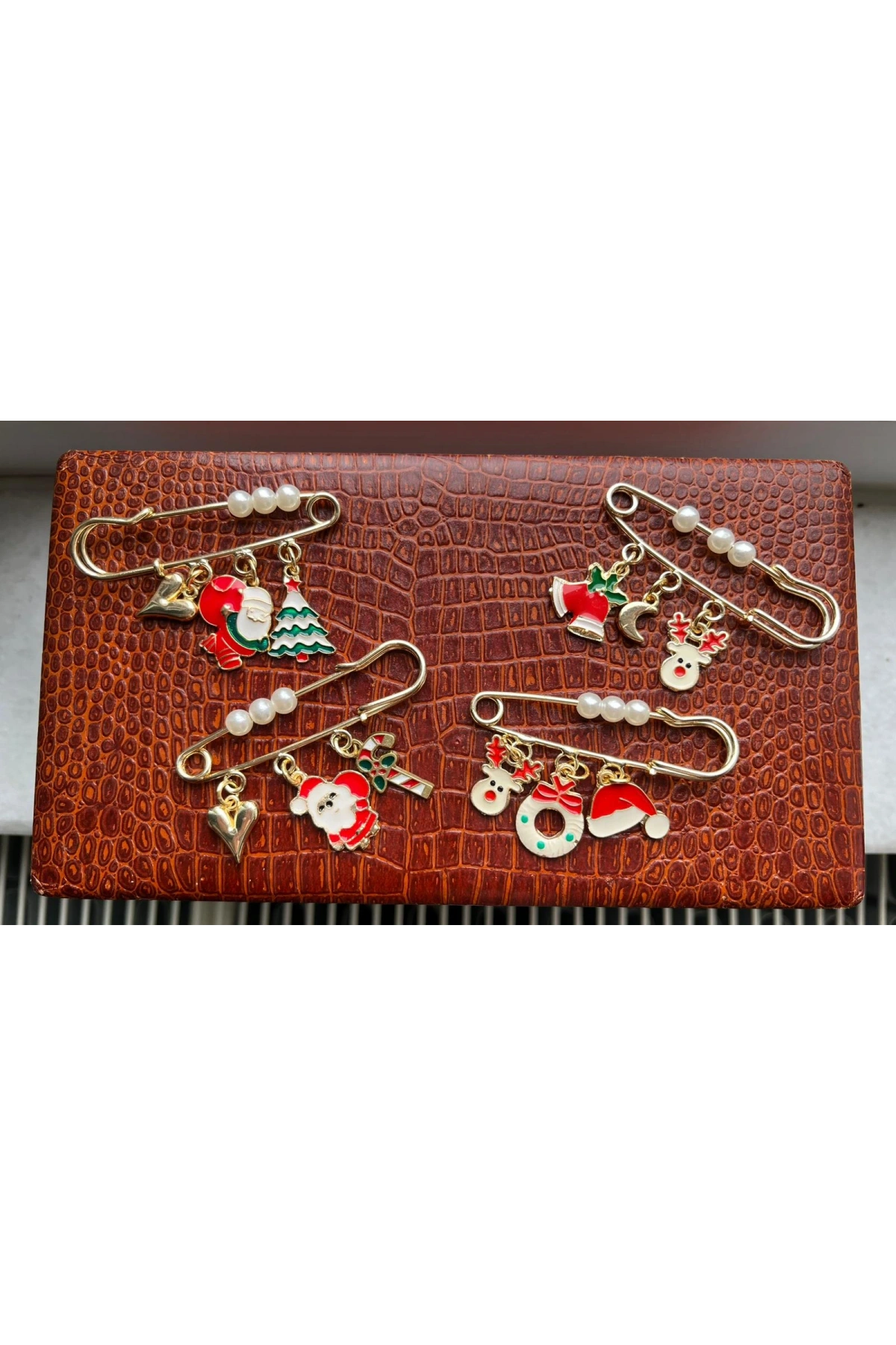 Yılbaşı Hediyelik İğneli Broş | Casa di Duck