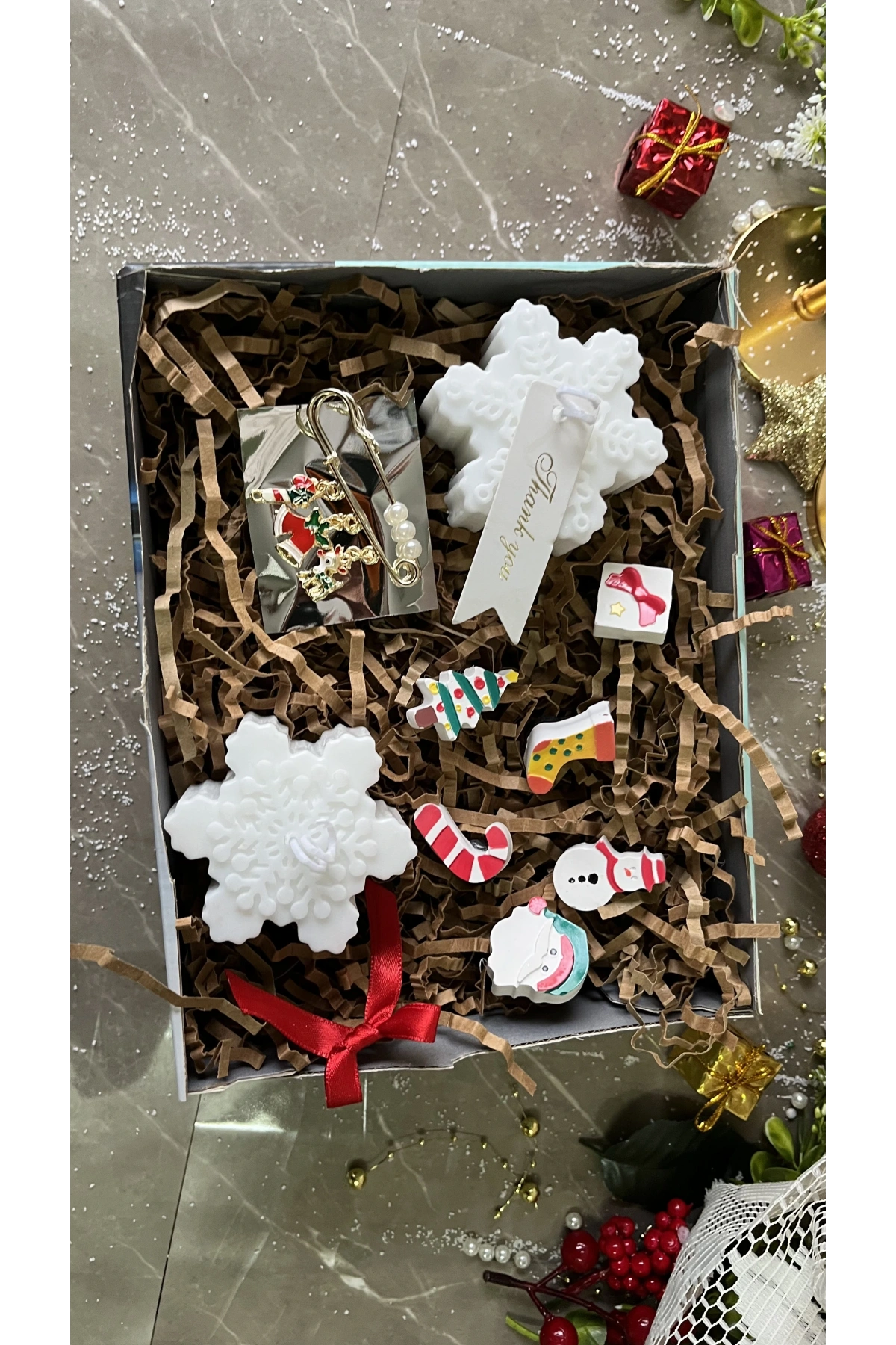 Yılbaşı Mum + Magnet + Broş Premium Hediye Seti | Casa di Duck