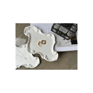 Dantel desenli dekoratif tabak