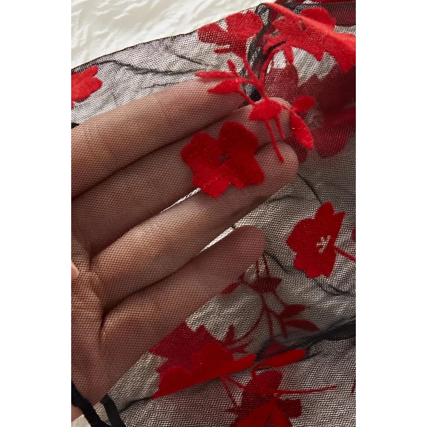 Çiçek Desenli Siyah Transparan Şortlu Gecelik TM1377