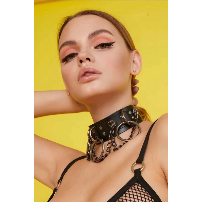 Halka Ve Zincir Detaylı Geniş Şerit Deri Choker - APFT661