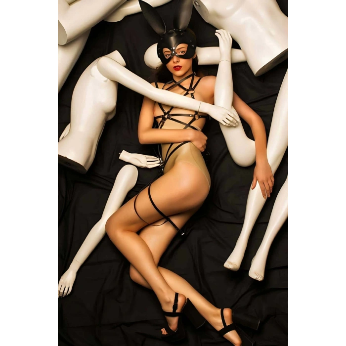 Özel Bölgesi Açık Fantezi Deri İç Giyim - APFT258