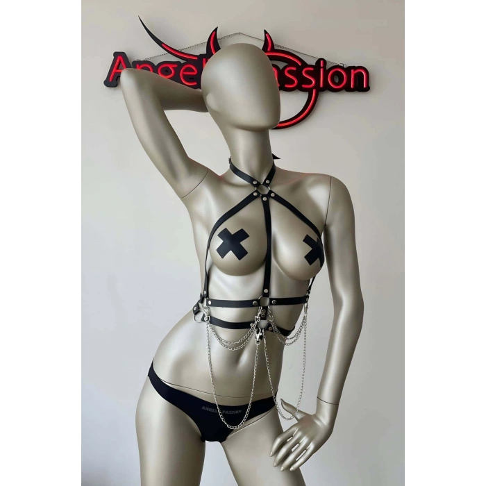 Siyah İç Çamaşır Modelleri Fantazi Deri Harness