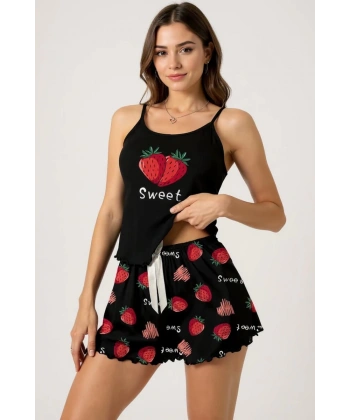 Çilek Baskılı Siyah Askılı Şortlu Pijama Takımı