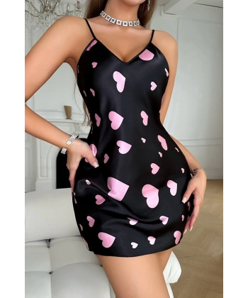 Pembe Kalp Desenli Siyah Saten Gecelik