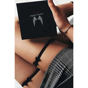 Fiyonklu Seksi Bacak Bandı - APFT268