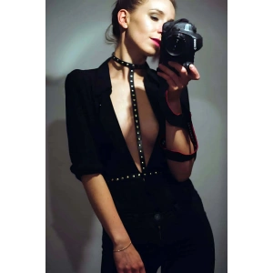 Sıralı Perçinli Şık Harness - APFT343