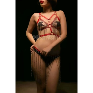 Zincirli Seksi Kırmızı Fantezi Deri Takım - APFT496