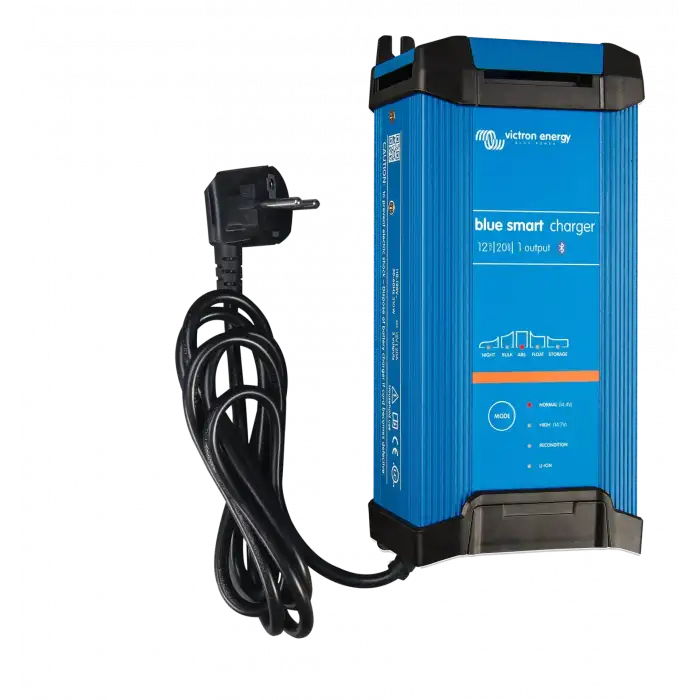 Victron Enerji Blue Smart IP22 Şarj Cihazı 12/15A - 3 Çıkışlı