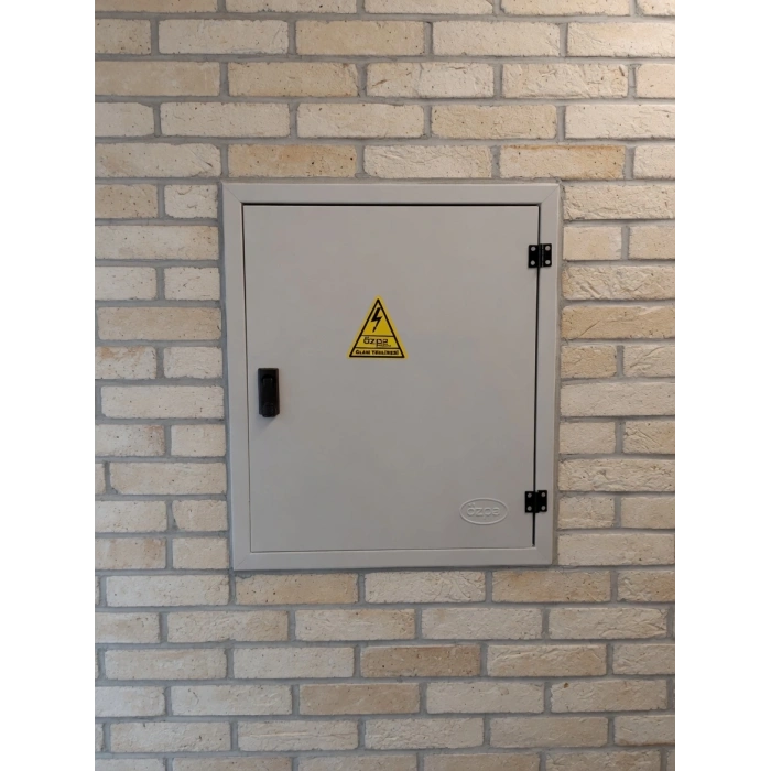 ÖZPA 1502 Sıva Altı 1 Trifaze Sayaçlı Pano 30 Otomatlı Pako Yeri S.A.