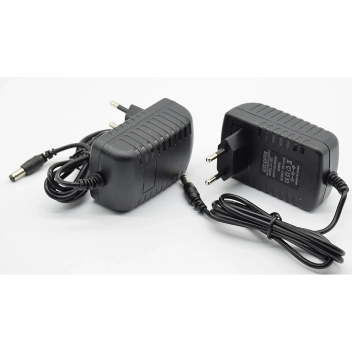 CATA 12v 2A Fişli Adaptör Plastik Kasa 16-24w IP44 5.5x2.5mm Jaklı