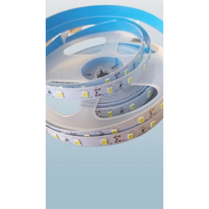 CATA BEYAZ EXTRA ÜÇ ÇİP İÇ MEKAN LED ŞERİT 16W/240 LED 1 MT