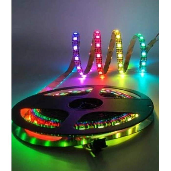 VİTO RGB ÜÇ ÇİP İÇ MEKAN LED ŞERİT 14.4W RGB