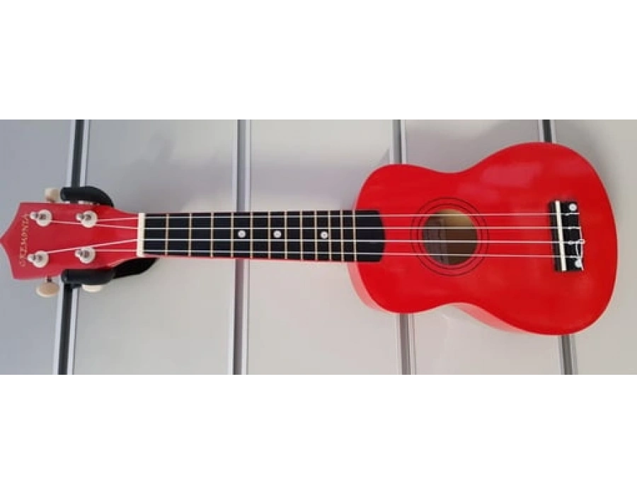 CREMONIA SOPRANO UKULELE KIRMIZI