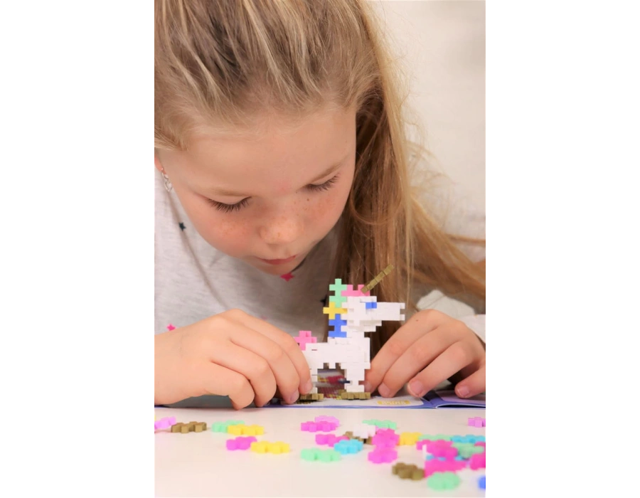 PLUS-PLUS LEARN TO BUILD UNICORNS