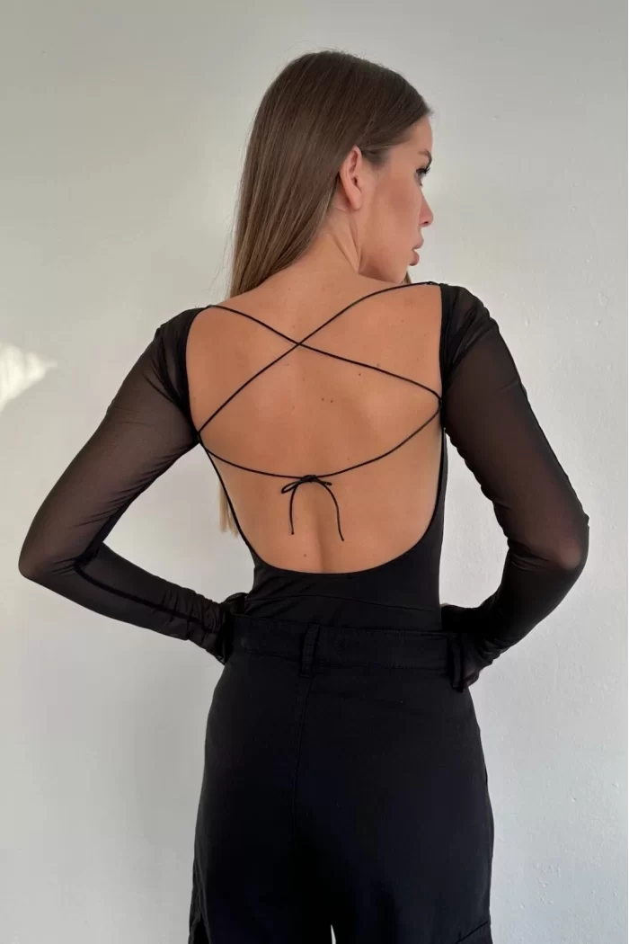 Kadın Siyah Dekolteli Tül Detay Bodysuit 1009-2030