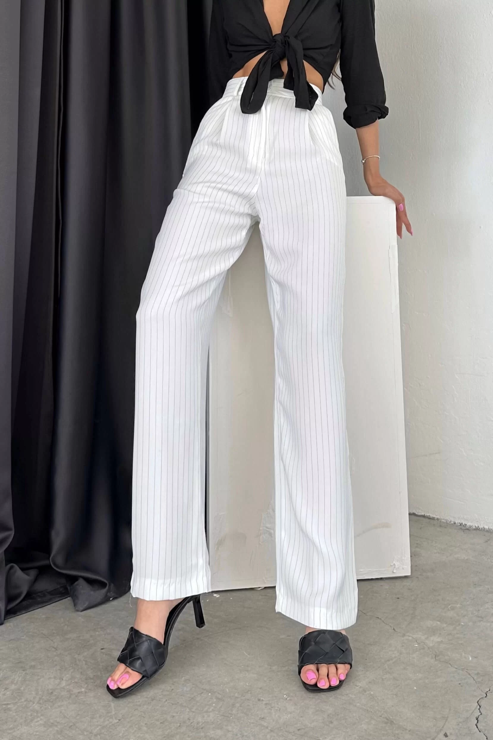 Kadın Beyaz Çizgili Oversize Pantolon 1017-1513