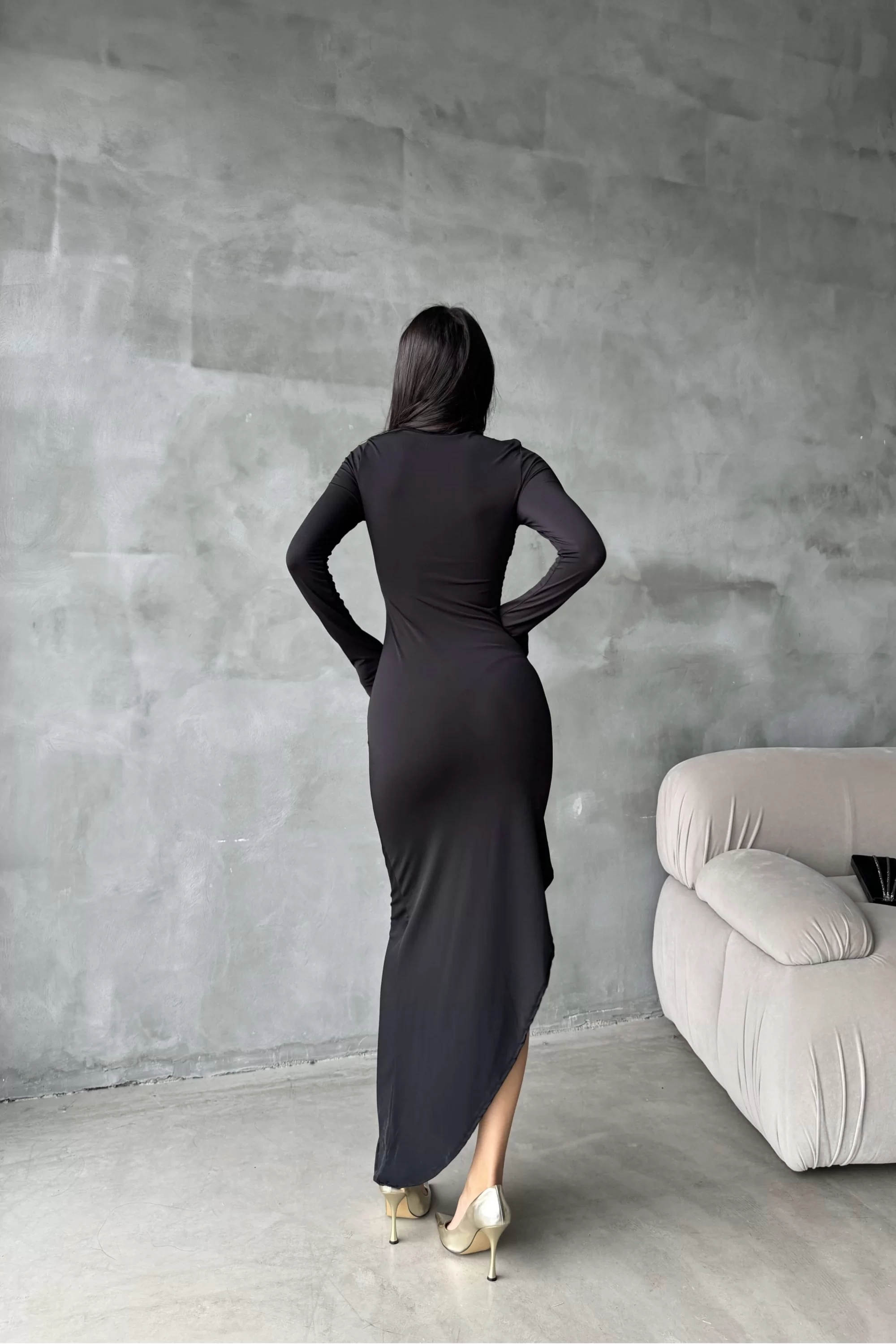 Kadın Siyah Büzgülü Uzun Elbise 1026-221419