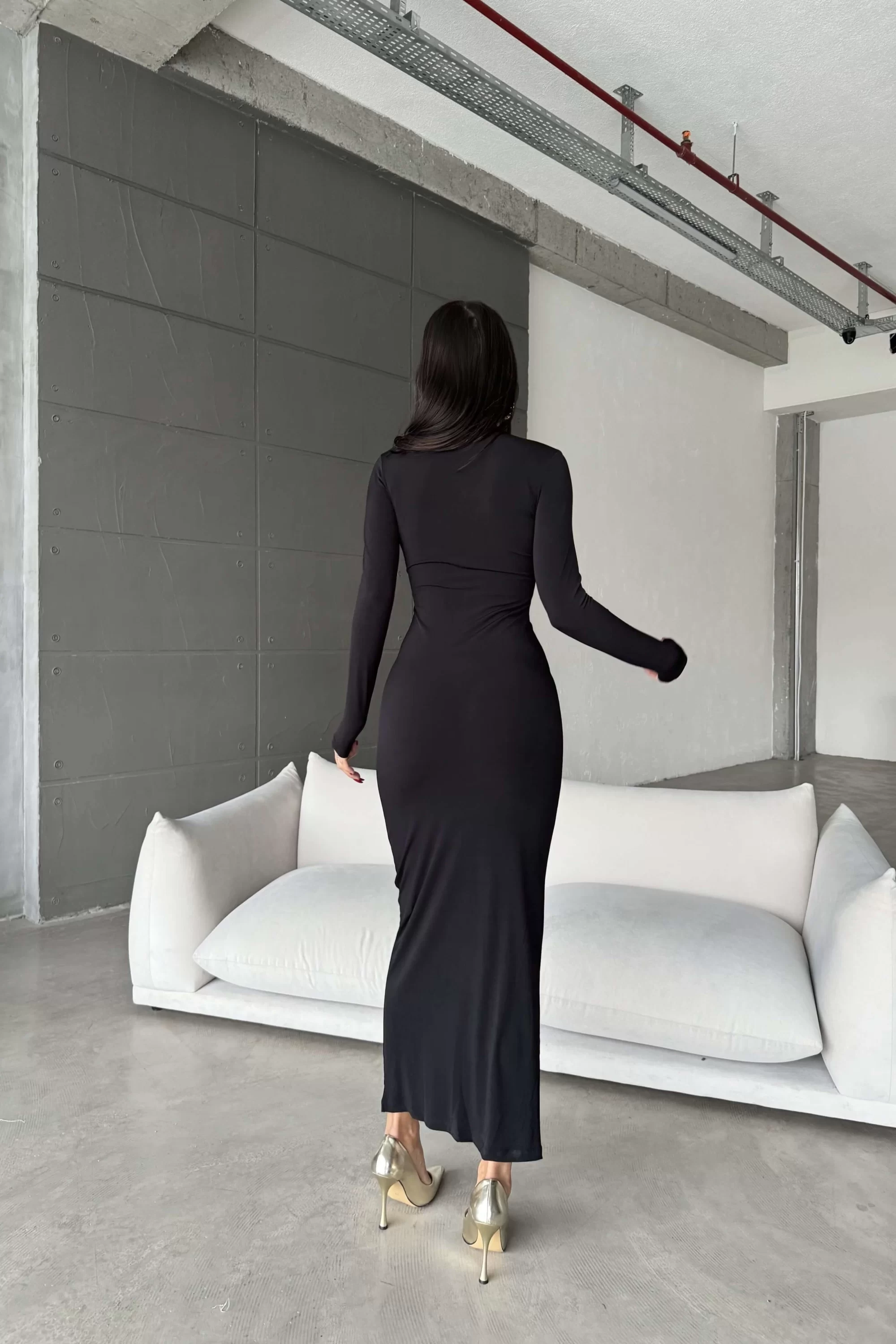 Kadın Siyah Dik Yaka Uzun Elbise 1026-221374