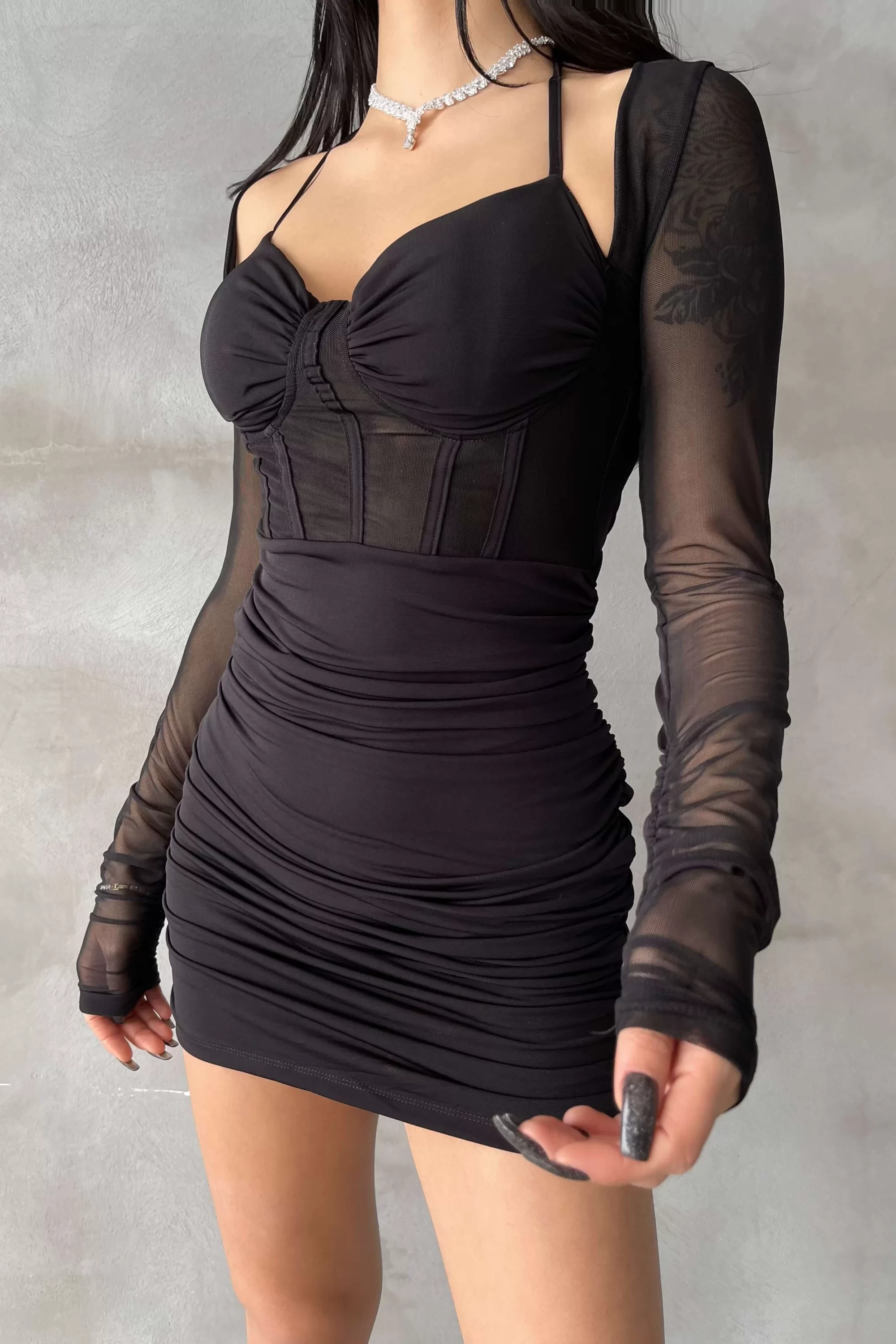 Kadın Siyah Gloplu Tül Detay Elbise 1026-221427
