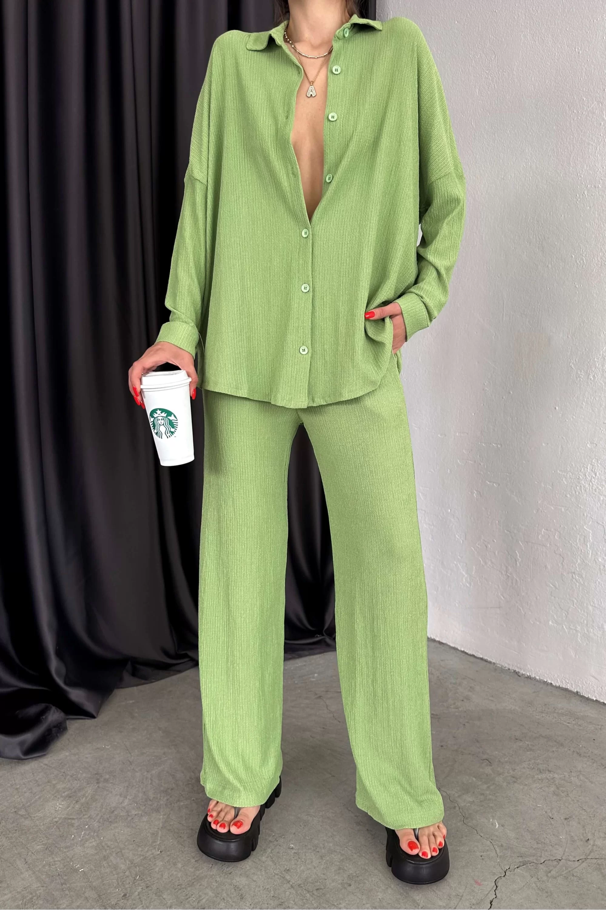 Kadın Yesil Bürümcük Oversize Takım 1009-2102