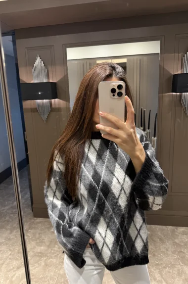 Kadın Gri Baklava Desen Yırtmaçlı Oversize Kazak 1014-2366