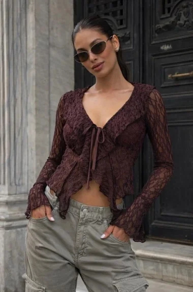 Kadın Kahve Dantel Bağlamalı Bluz 0600-0373