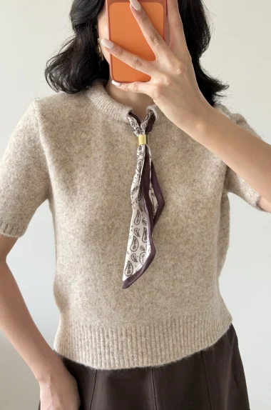 Kadın Bej Fularlı Kısa Kol Kazak 1014-2536