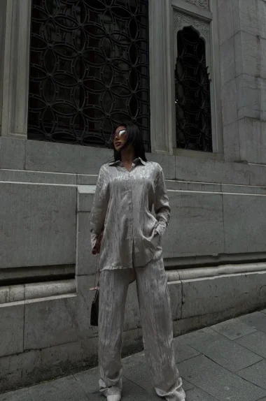 Kadın Bej Jakarlı Saten Takım 0999-23002