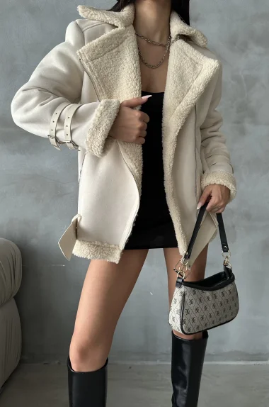 Kadın Bej Kemerli Kaban 0990-224015