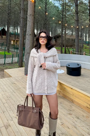 Kadın Bej Triko Düğme Oversize Hırka 1014-2561