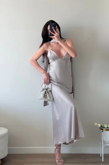 Kadın Gri Askılı Uzun Elbise 1041-3263