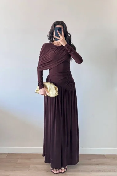 Kadın Kahve Omuz Parçalı Çapraz Büzgülü Elbise 1041-2679