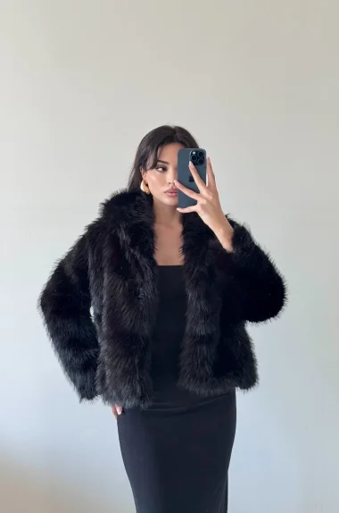 Kadın Siyah Astarlı Kürk 1773