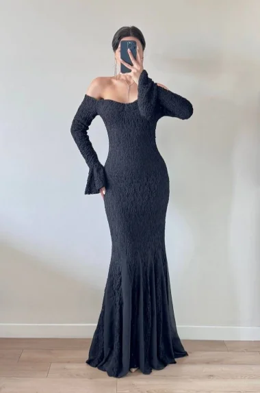 Kadın Siyah Etek Şifon Garni detaylı Dantel Elbise 1041-2738