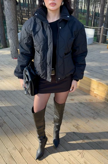 Kadın Siyah Fermuarlı Cepli Mont 0445-26009